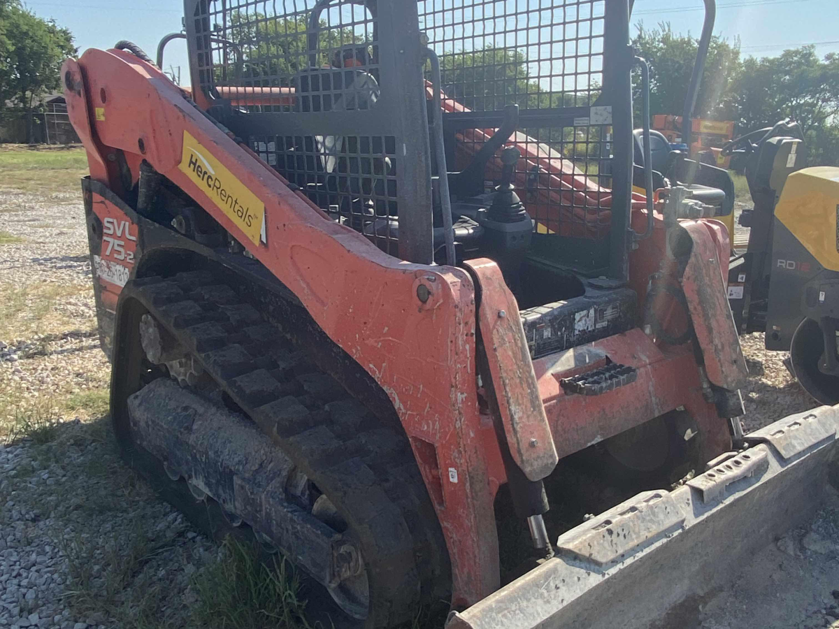Subcategory - 2,000+ Lb Compact Track Loaders | image 2