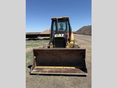 Gallery Thumbnail - Subcategory - 70+ HP Backhoe Loaders | image 10