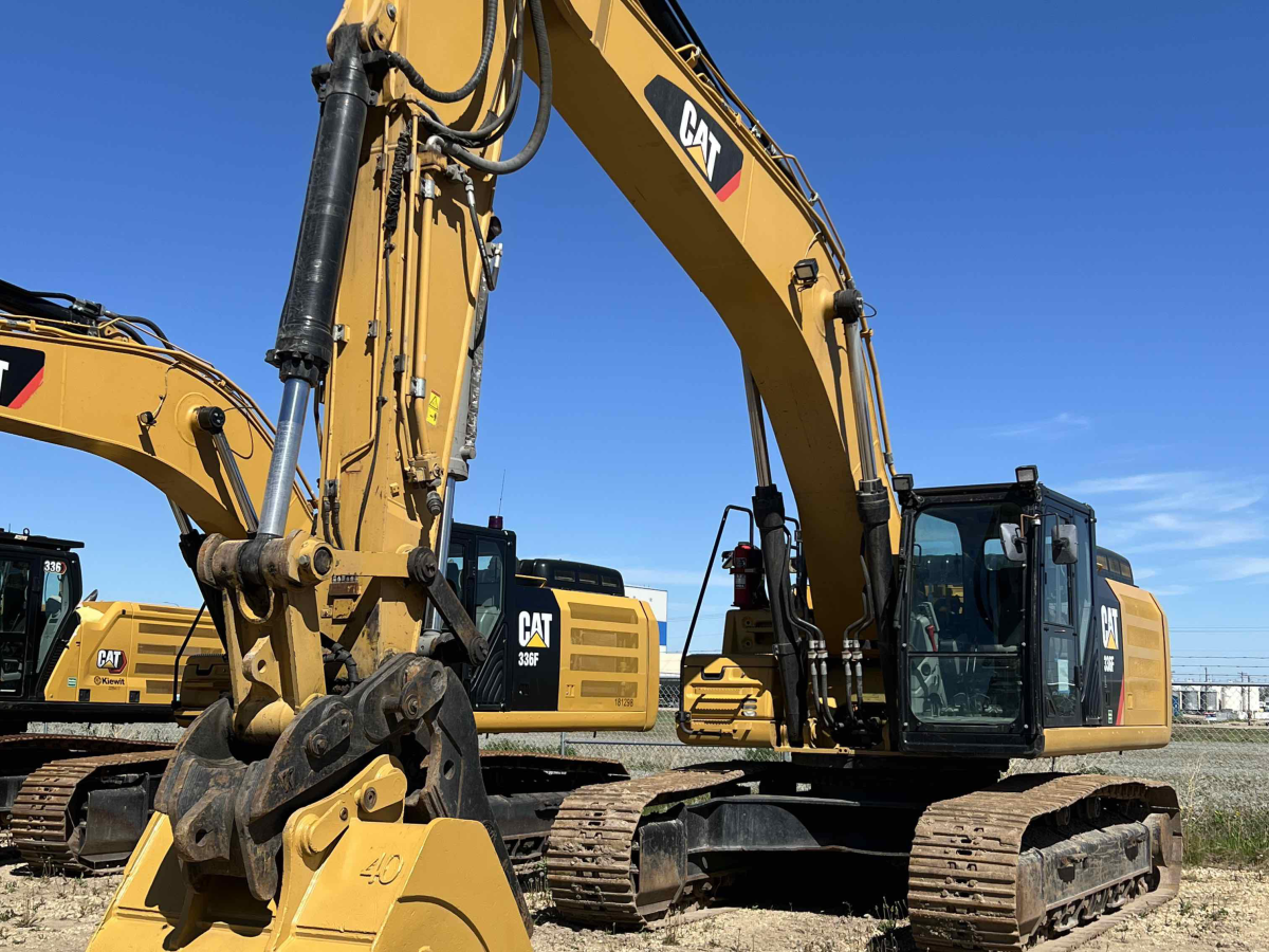 Subcategory - 75,000-99,999 Lb Excavators | image 0