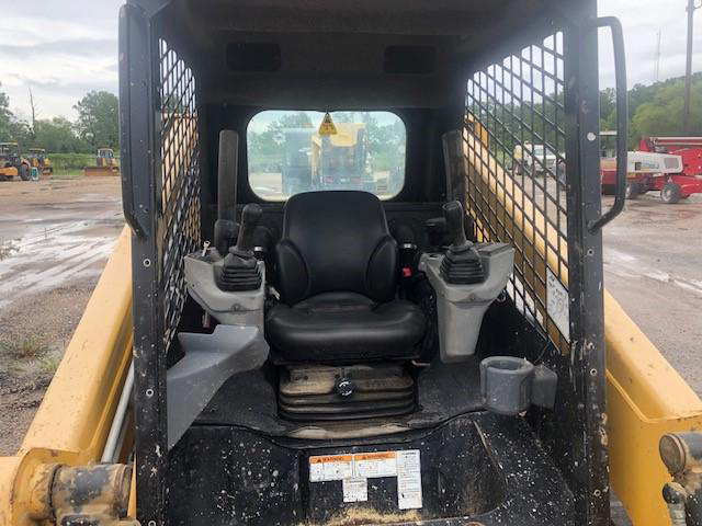 Subcategory - 2,000+ Lb Compact Track Loaders | image 1