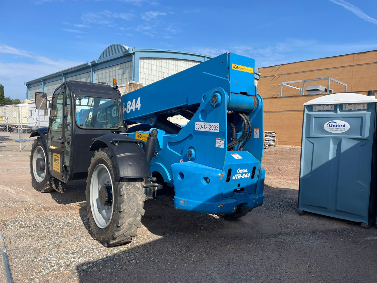 Subcategory - 7,000-9,999 Lb Telehandlers | image 1