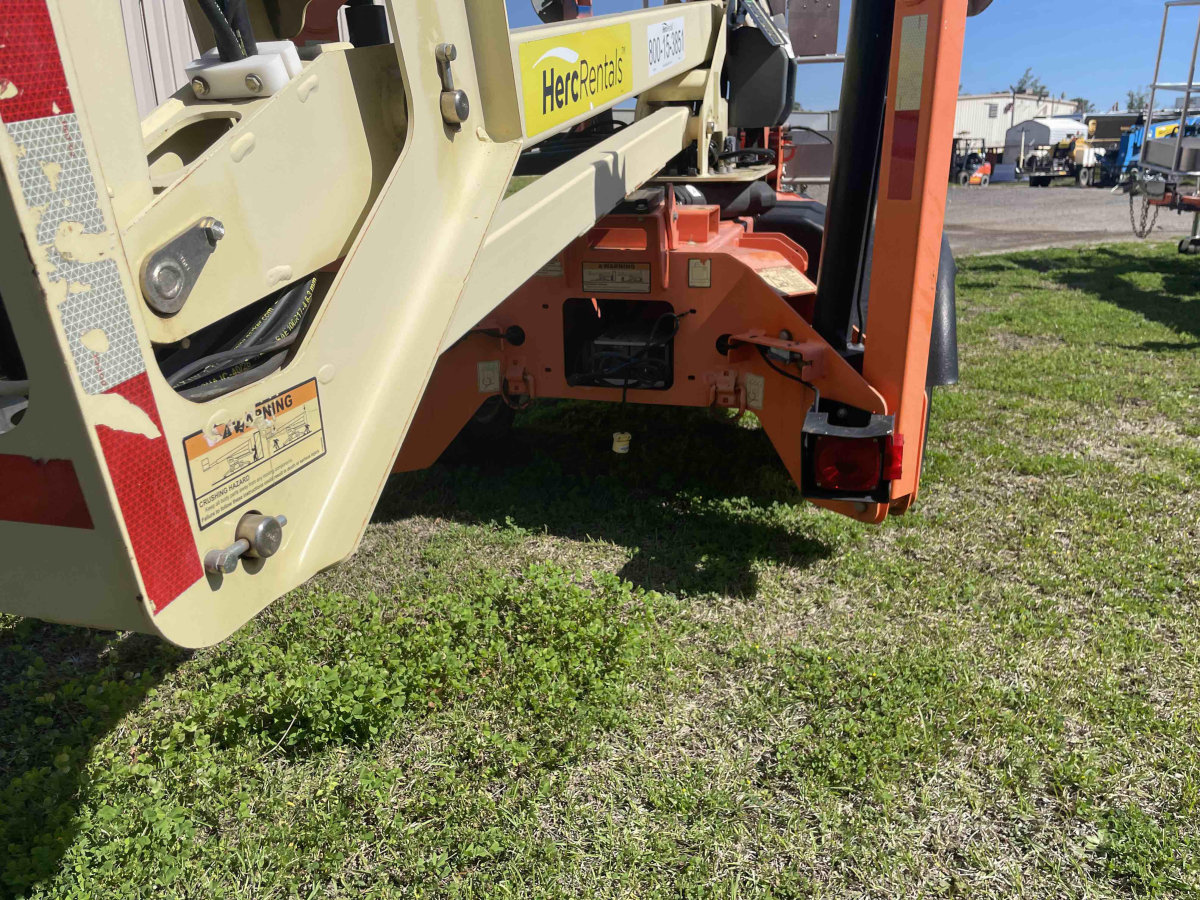Subcategory - Towable Booms | image 16