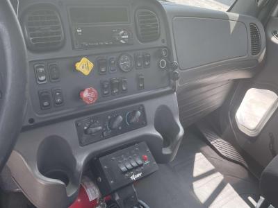 Gallery Thumbnail - Detail Photo - 2020 Freightliner M2106 | image 5