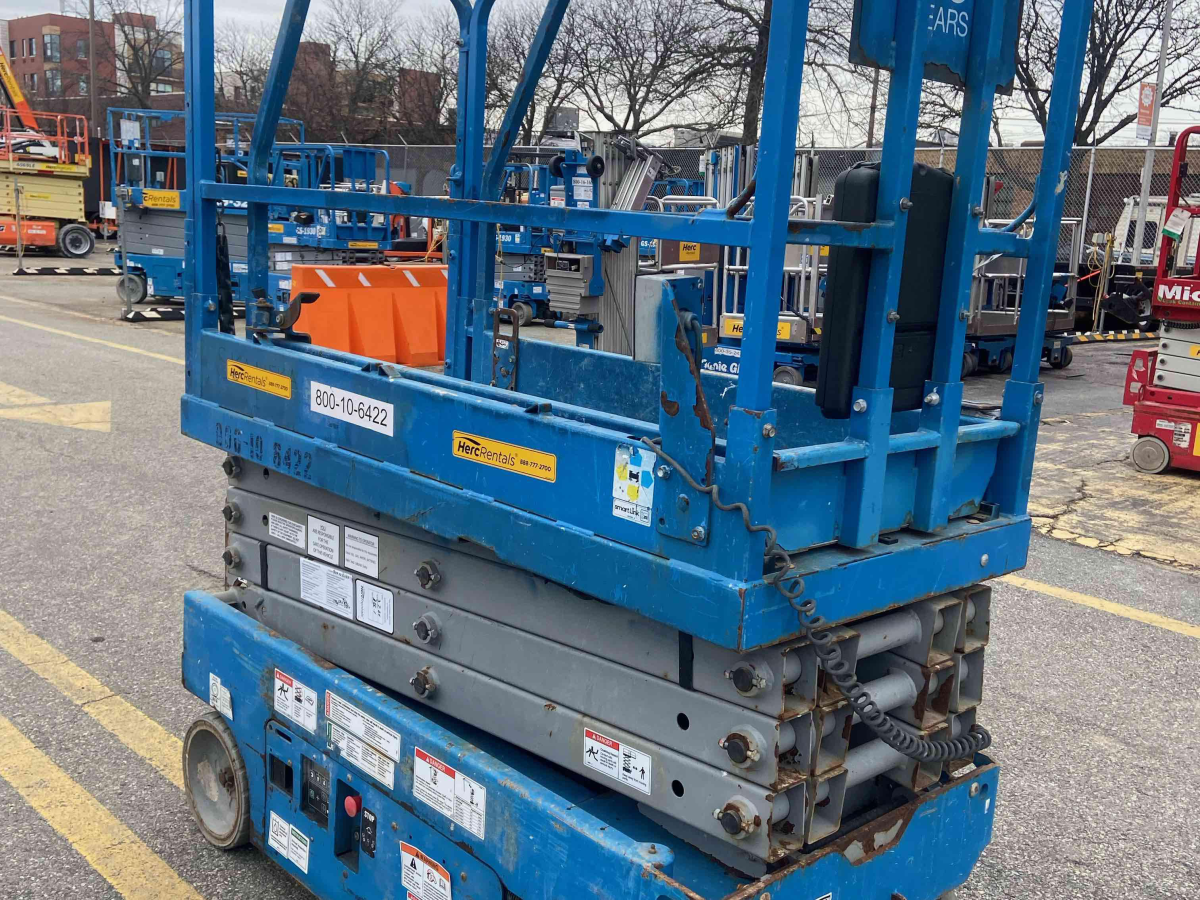Subcategory - 19+ Ft Electric Scissor Lifts | image 3