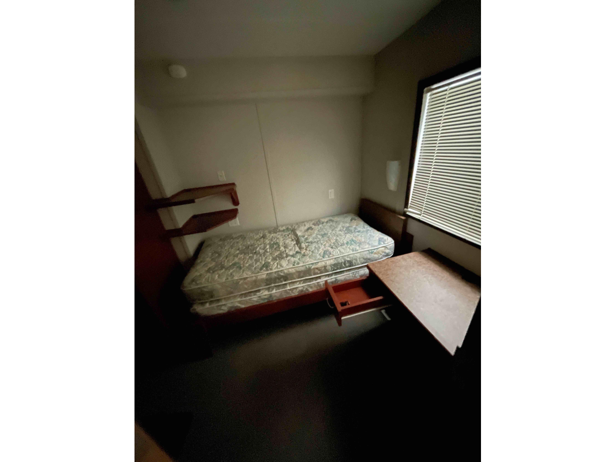 Detail Photo - 2008 ALTA 5P SLEEPER | image 11