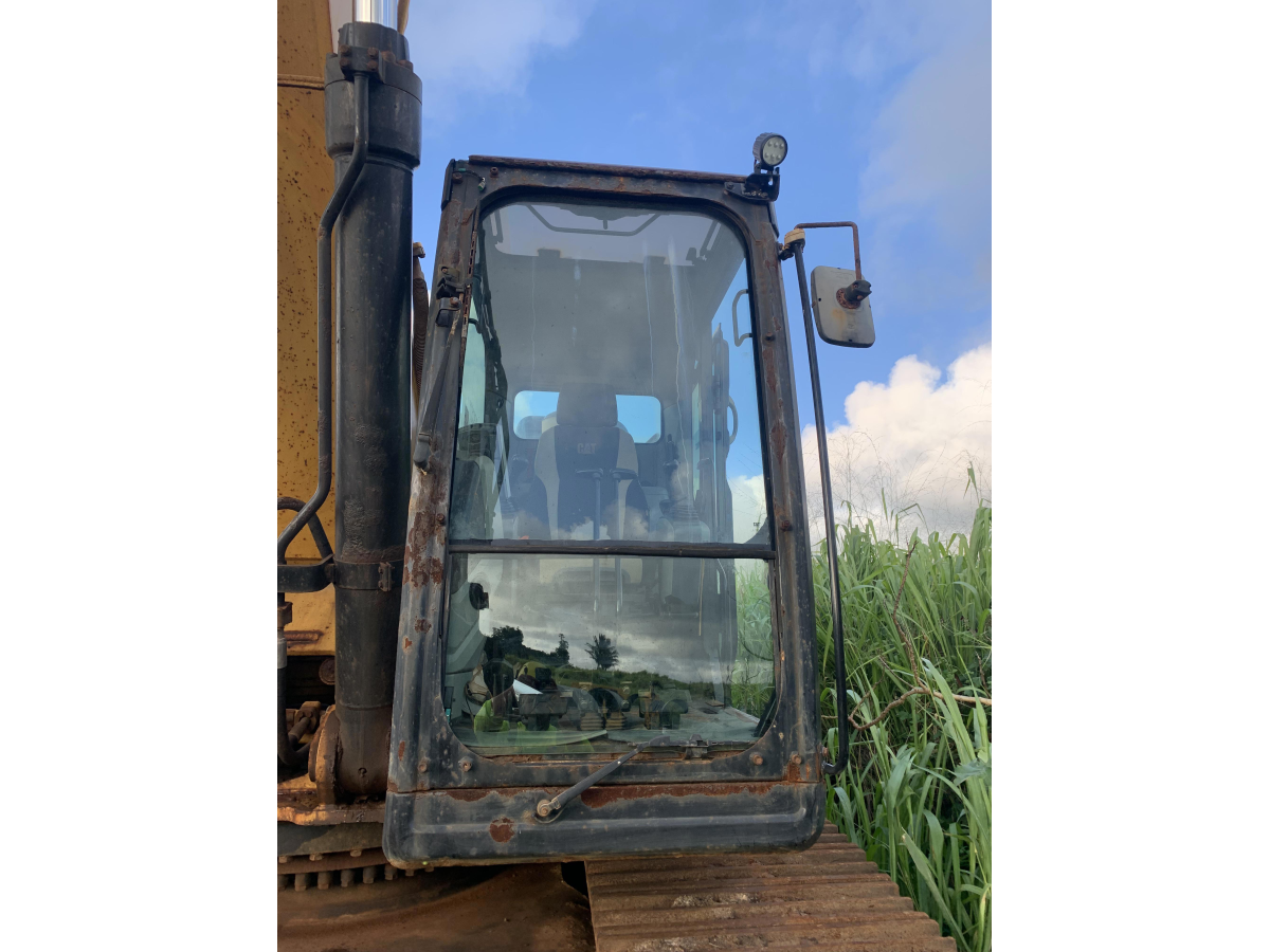 Subcategory - 100,000+ Lb Excavators | image 6