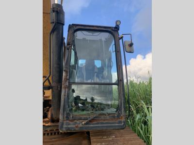 Gallery Thumbnail - Subcategory - 100,000+ Lb Excavators | image 6