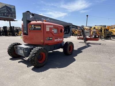 Gallery Thumbnail - Subcategory - 50-79 Ft Articulating Booms | image 3
