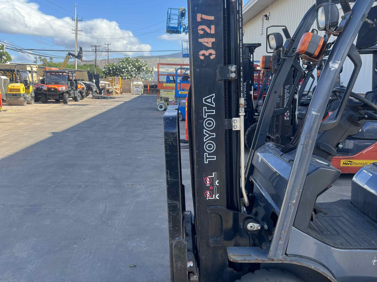 Subcategory - 0-19,999 Lb Pneumatic Tire Forklift Trucks | image 7