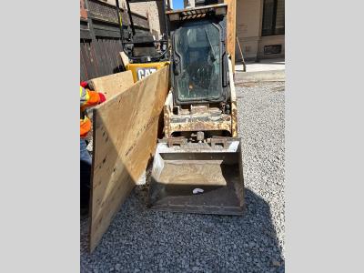 Gallery Thumbnail - Subcategory - 0-1,099 Lb Skid Steer Loaders | image 1