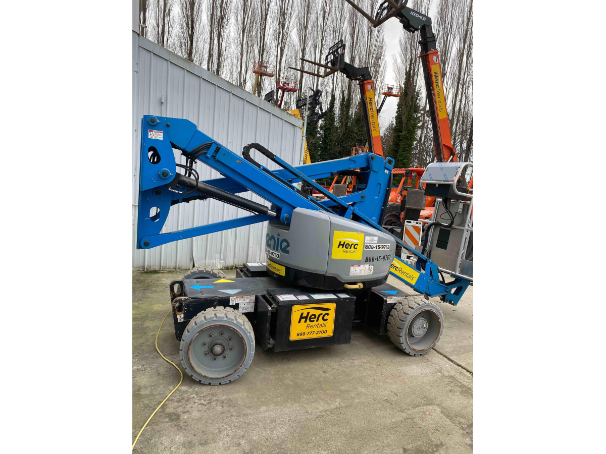 Subcategory - 0-39 Ft Electric Articulating Booms | image 0