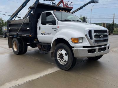 Detail Photo - 2015 Ford F-650