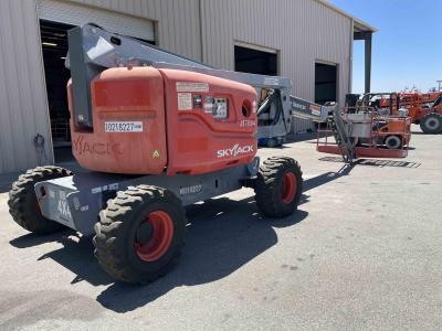 Gallery Thumbnail - Subcategory - 50-79 Ft Articulating Booms | image 2