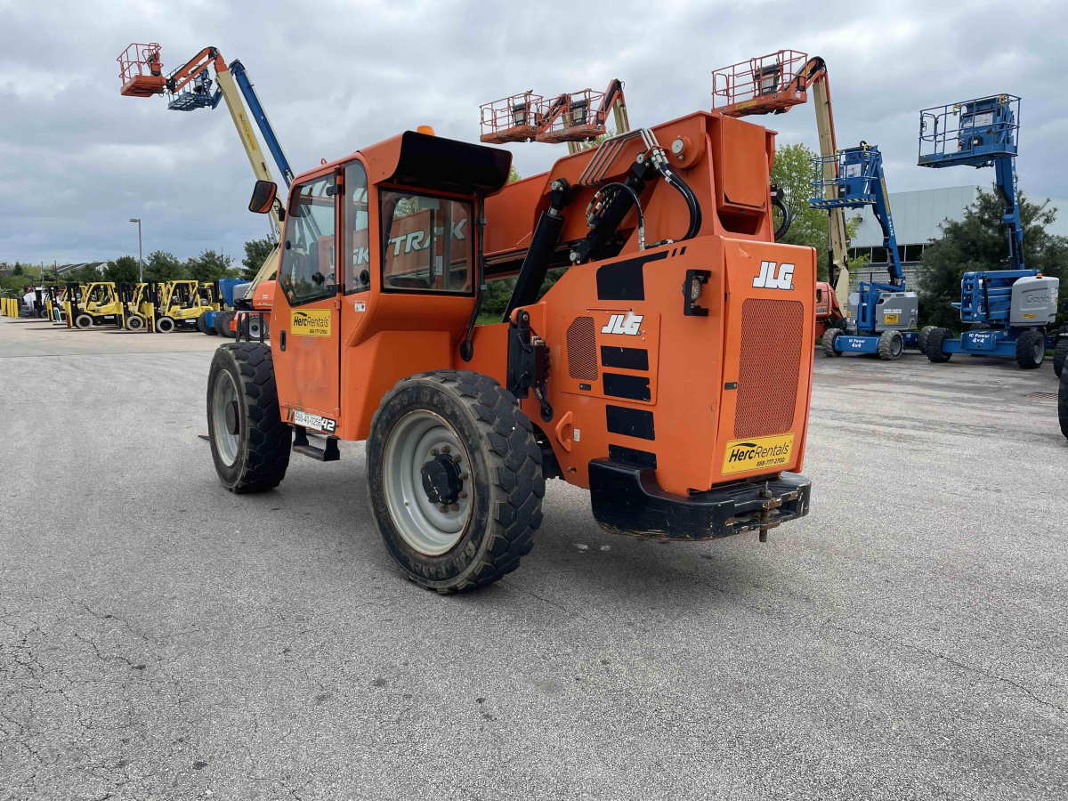 Subcategory - 0-6,999 Lb Telehandlers | image 3