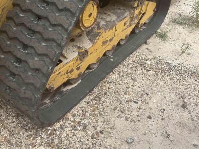 Gallery Thumbnail - Subcategory - 2,000+ Lb Compact Track Loaders | image 6