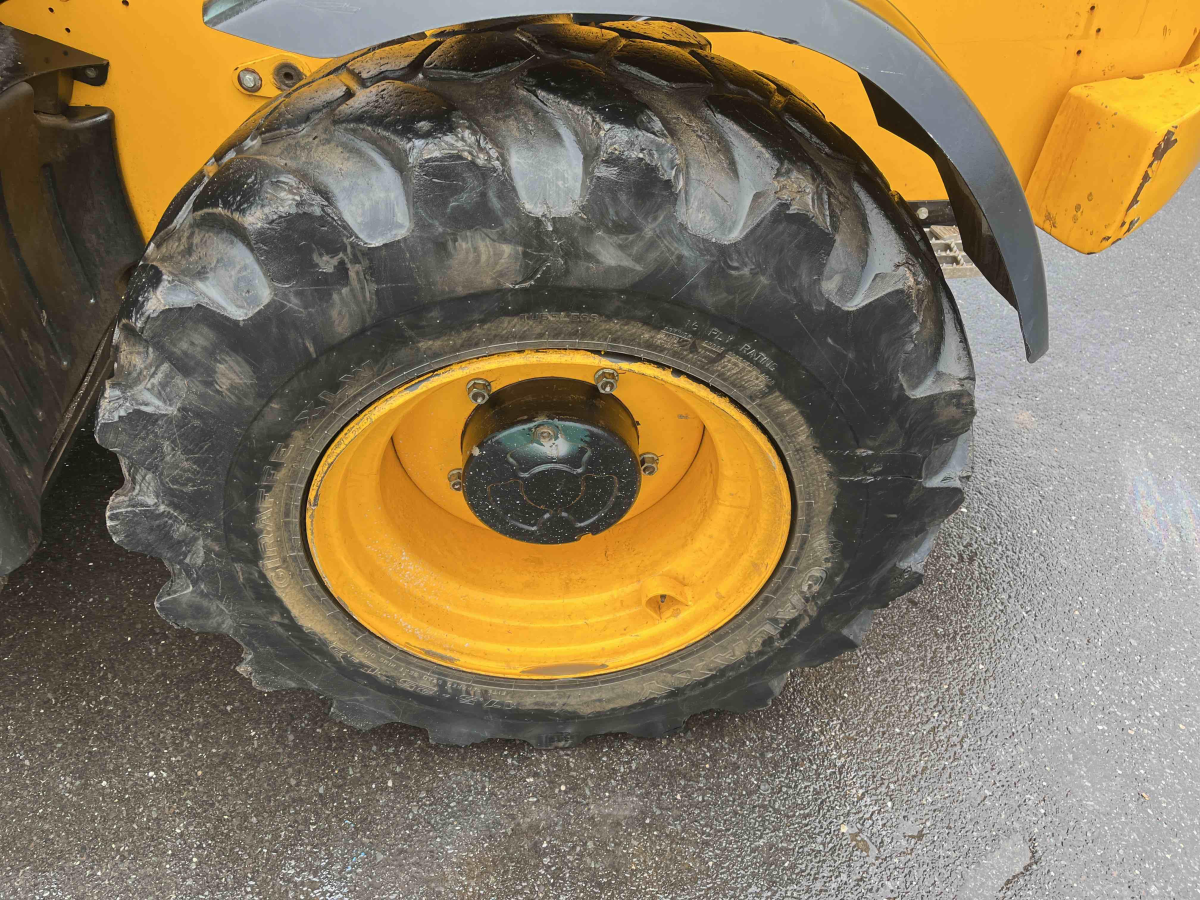Subcategory - 10,000-10,999 Lb Telehandlers | image 4