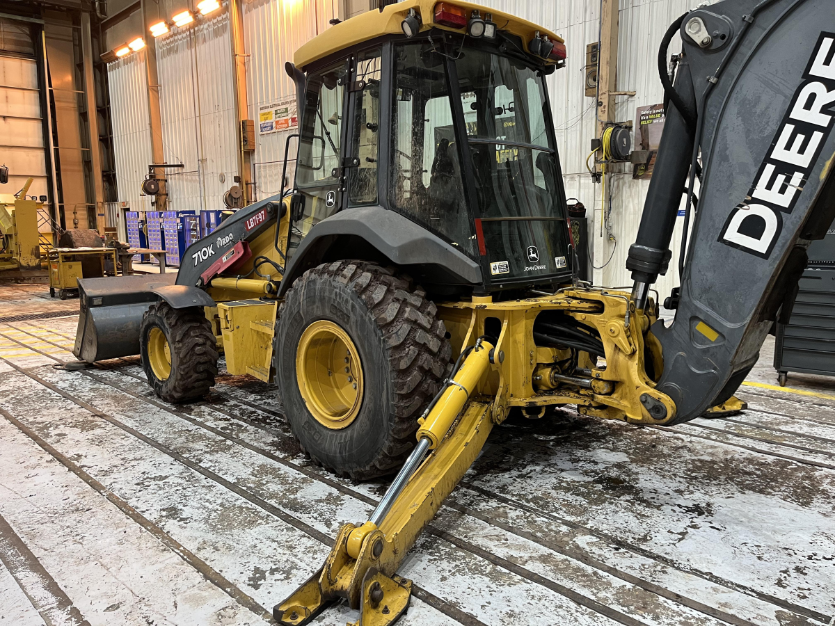Subcategory - 70+ HP Backhoe Loaders | image 1