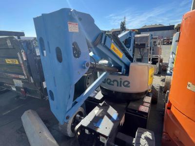 Gallery Thumbnail - Subcategory - 0-39 Ft Electric Articulating Booms | image 2