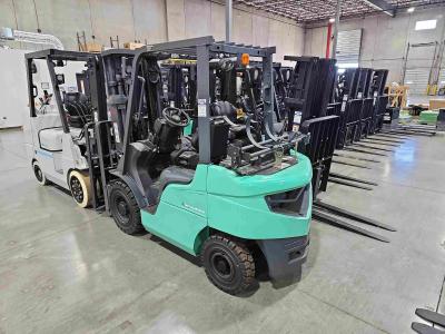 Gallery Thumbnail - Subcategory - 0-19,999 Lb Pneumatic Tire Forklift Trucks | image 2