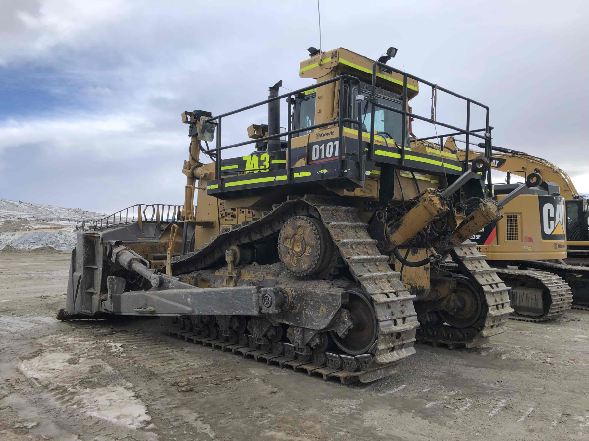 Subcategory - 300+ HP Crawler Dozers | image 1