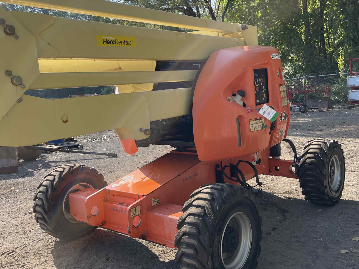 Detail Photo - 2015 JLG 450AJ | image 2