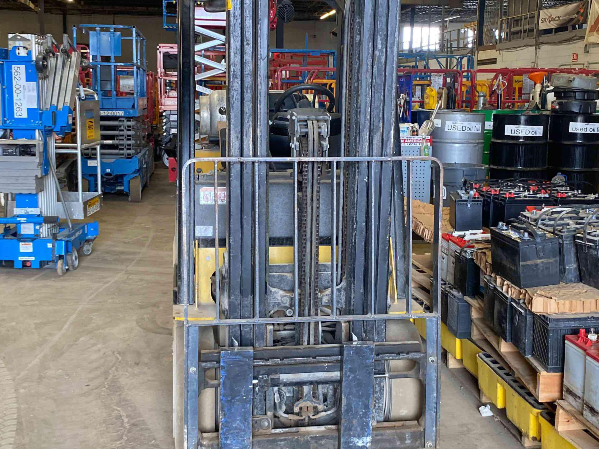 Subcategory - 0-19,999 Lb Cushion Tire Forklift Trucks | image 1