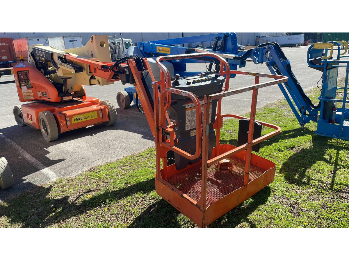 Subcategory - 40+ Ft Electric Articulating Booms | image 1