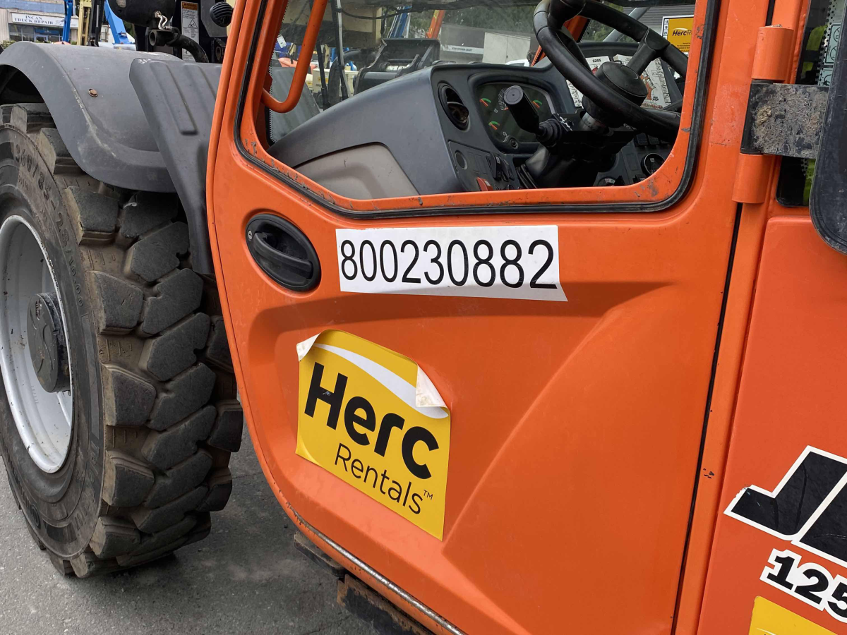 Subcategory - 11,000+ Lb Telehandlers | image 5