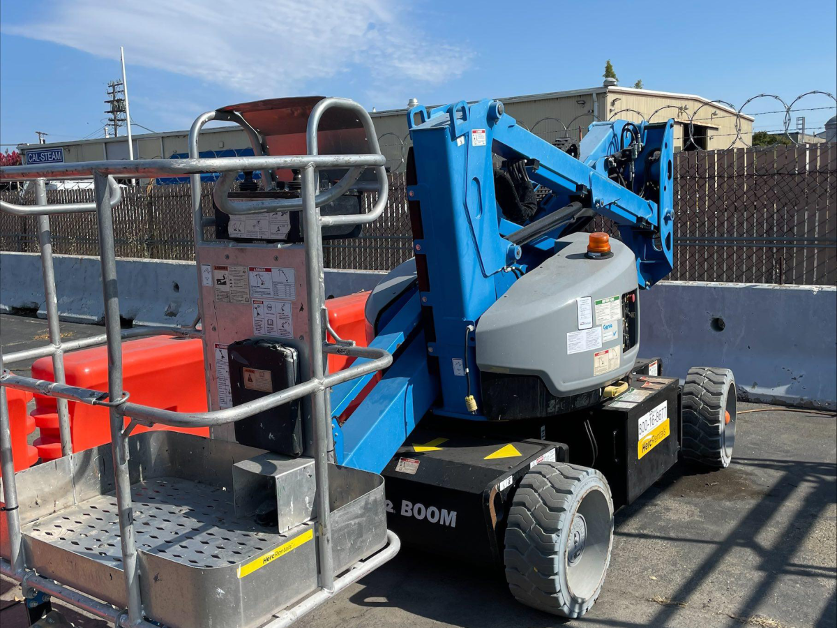Subcategory - 0-39 Ft Electric Articulating Booms | image 0