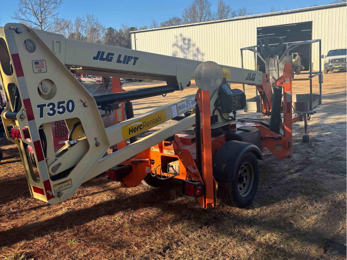 Subcategory - Towable Booms | image 2