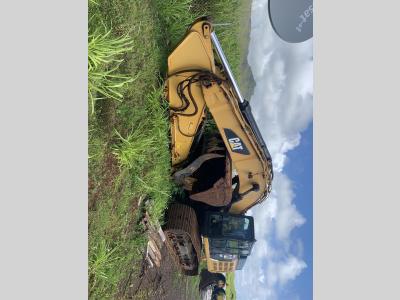 Gallery Thumbnail - Subcategory - 100,000+ Lb Excavators | image 9