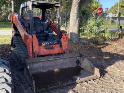 Gallery Thumbnail - Subcategory - 2,000+ Lb Compact Track Loaders | image 1
