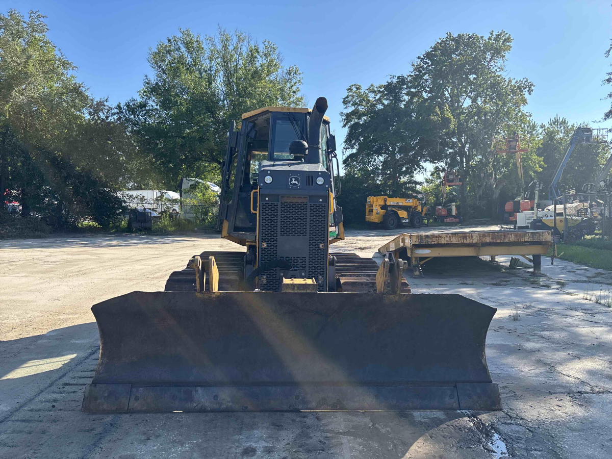 Subcategory - 0-114 HP Crawler Dozers | image 2