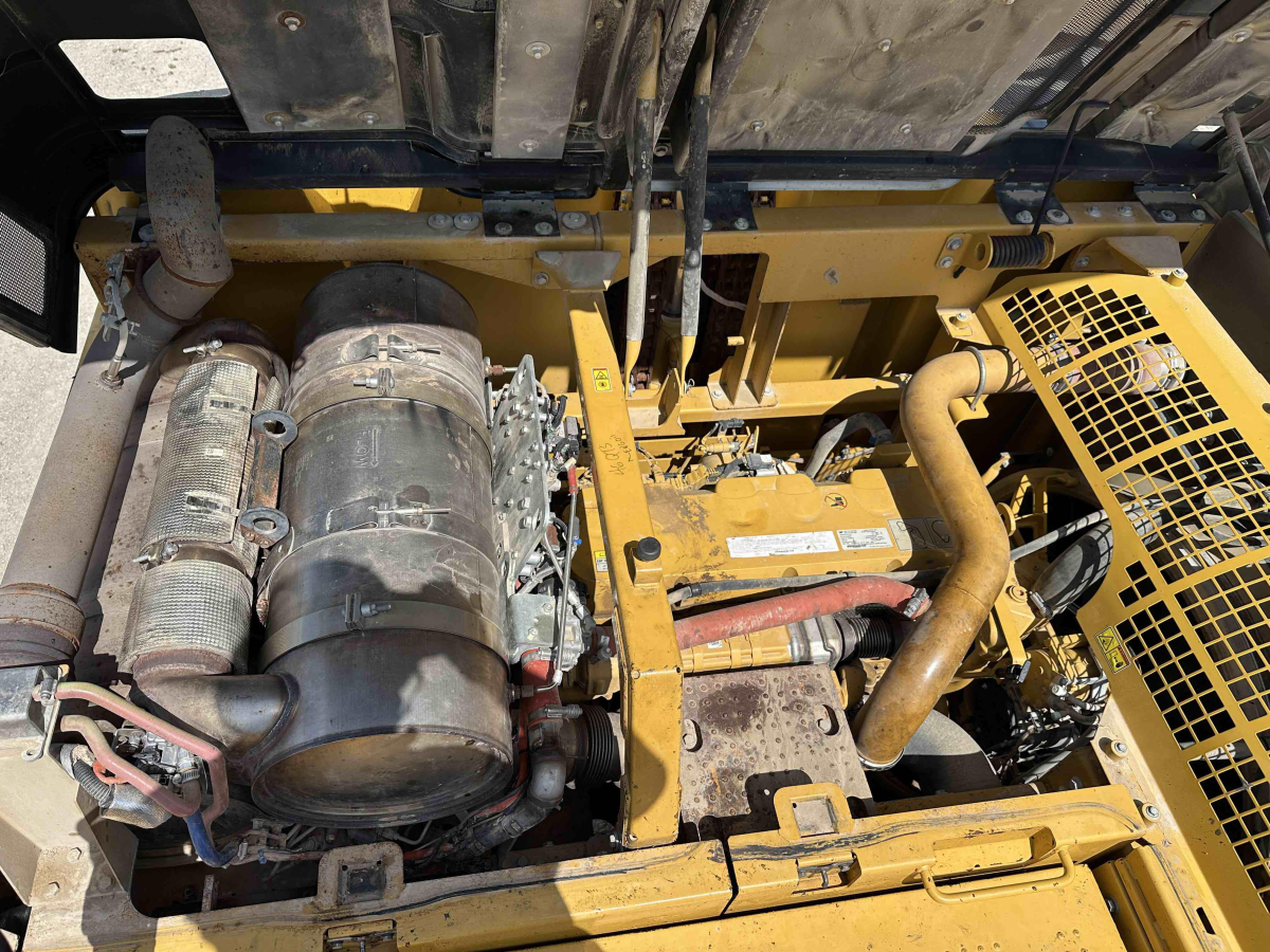 Subcategory - 100,000+ Lb Excavators | image 1