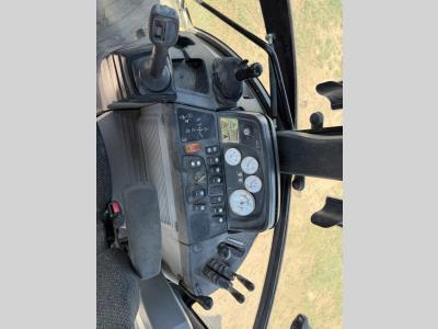 Gallery Thumbnail - Subcategory - 70+ HP Backhoe Loaders | image 17