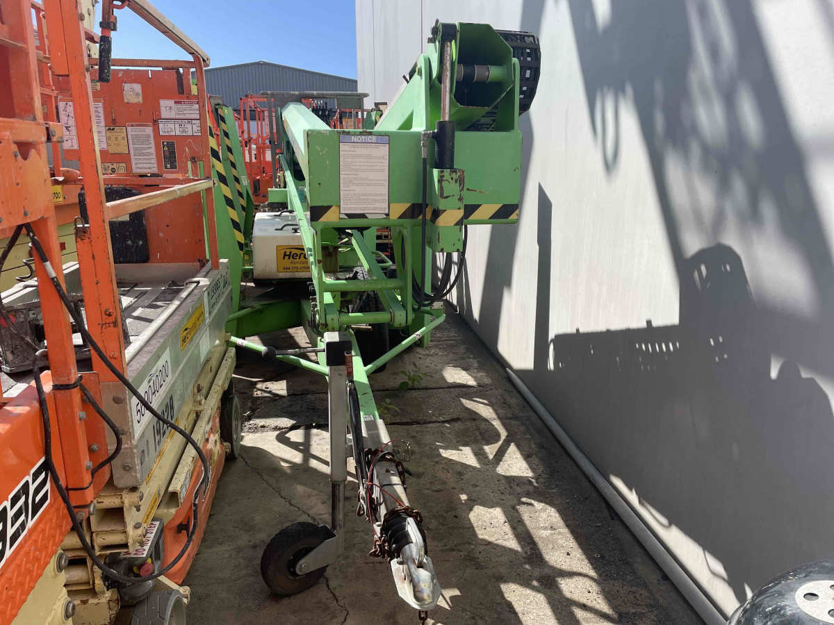 Subcategory - Towable Booms | image 0