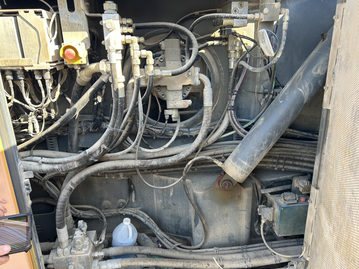 Subcategory - Lattice-Boom Crawler Cranes | image 31