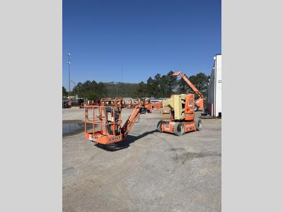 Gallery Thumbnail - Subcategory - 0-39 Ft Electric Articulating Booms | image 1