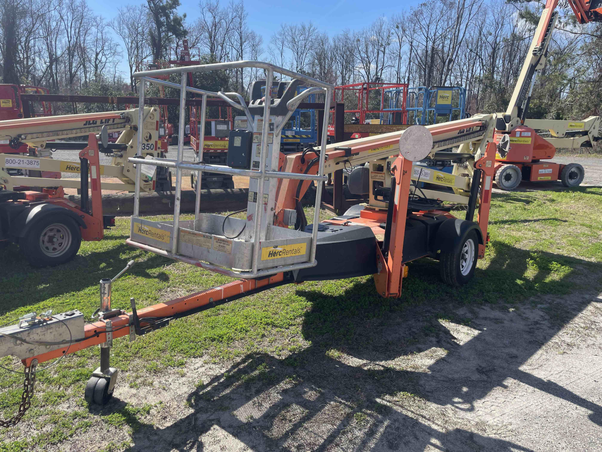 Subcategory - Towable Booms | image 1