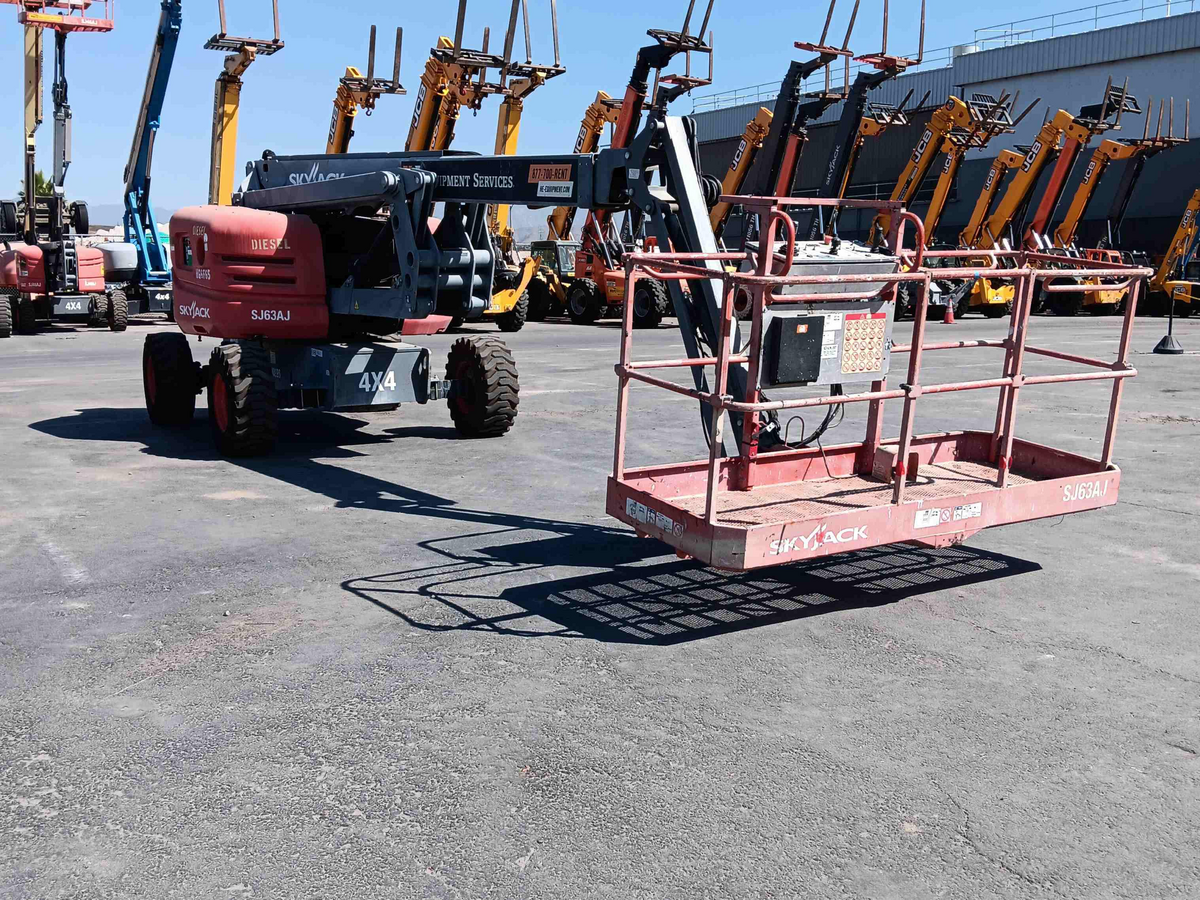 Subcategory - 50-79 Ft Articulating Booms | image 0