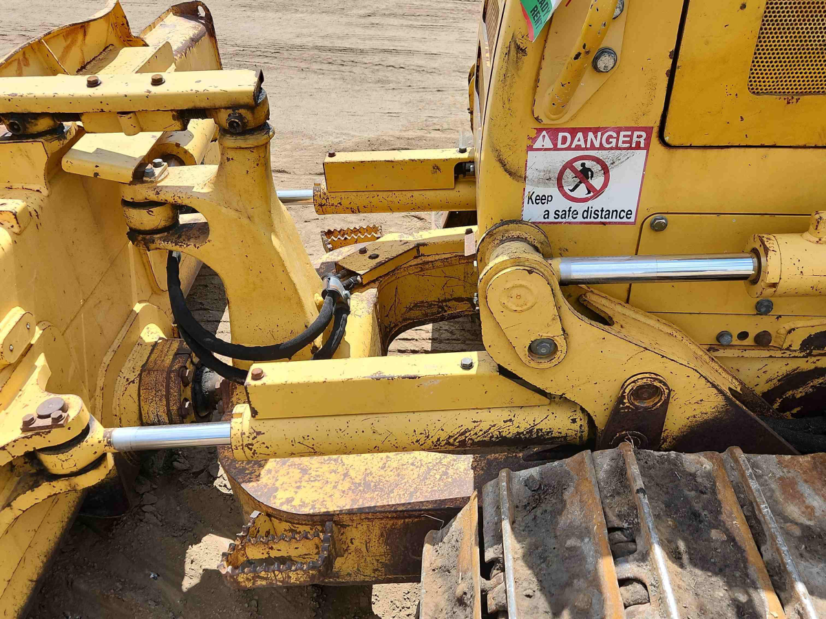 Subcategory - 0-114 HP Crawler Dozers | image 11