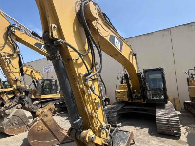 Gallery Thumbnail - Subcategory - 45,000-74,999 Lb Excavators | image 1