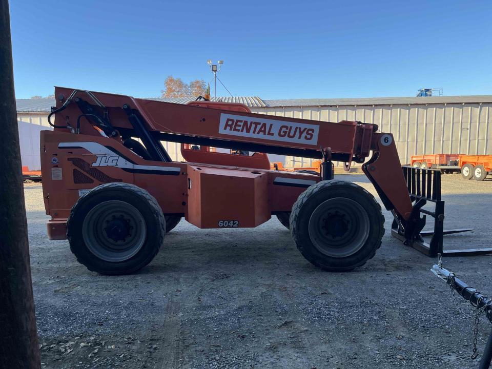 2013 SkyTrak 6042 Telehandlers | Guy Rents, Inc. DBA Rental Guys