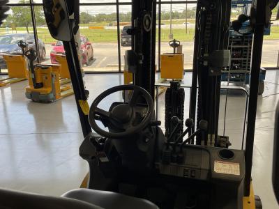 Gallery Thumbnail - Subcategory - 0-19,999 Lb Pneumatic Tire Forklift Trucks | image 2