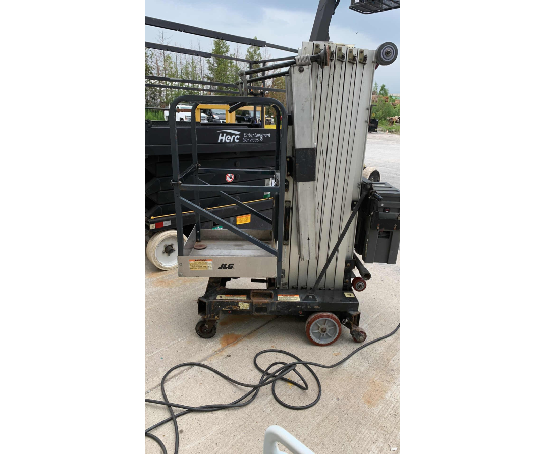 Subcategory - Push Around Mast Lifts | image 3
