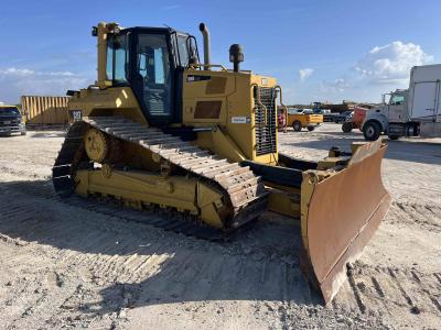 Gallery Thumbnail - Subcategory - 115-179 HP Crawler Dozers | image 4