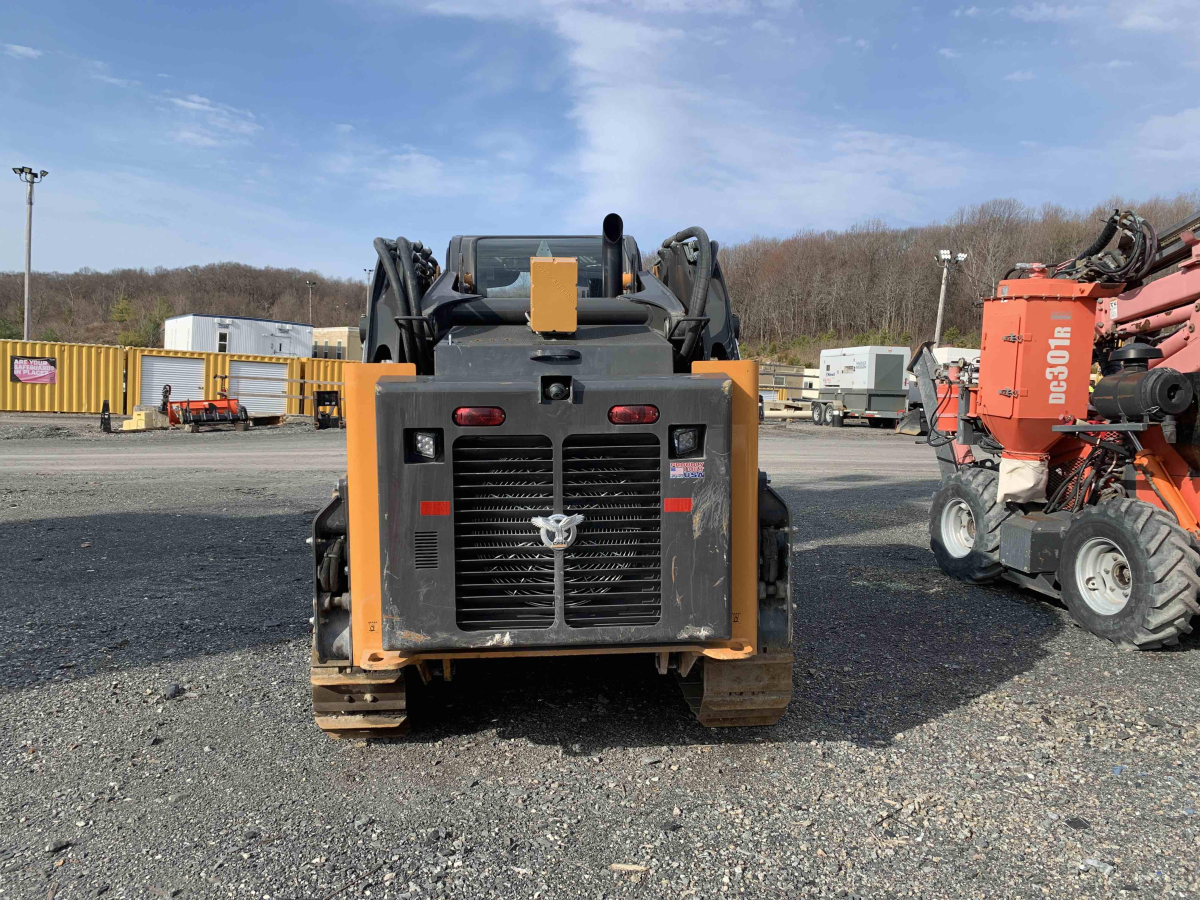 Subcategory - 2,000+ Lb Compact Track Loaders | image 6