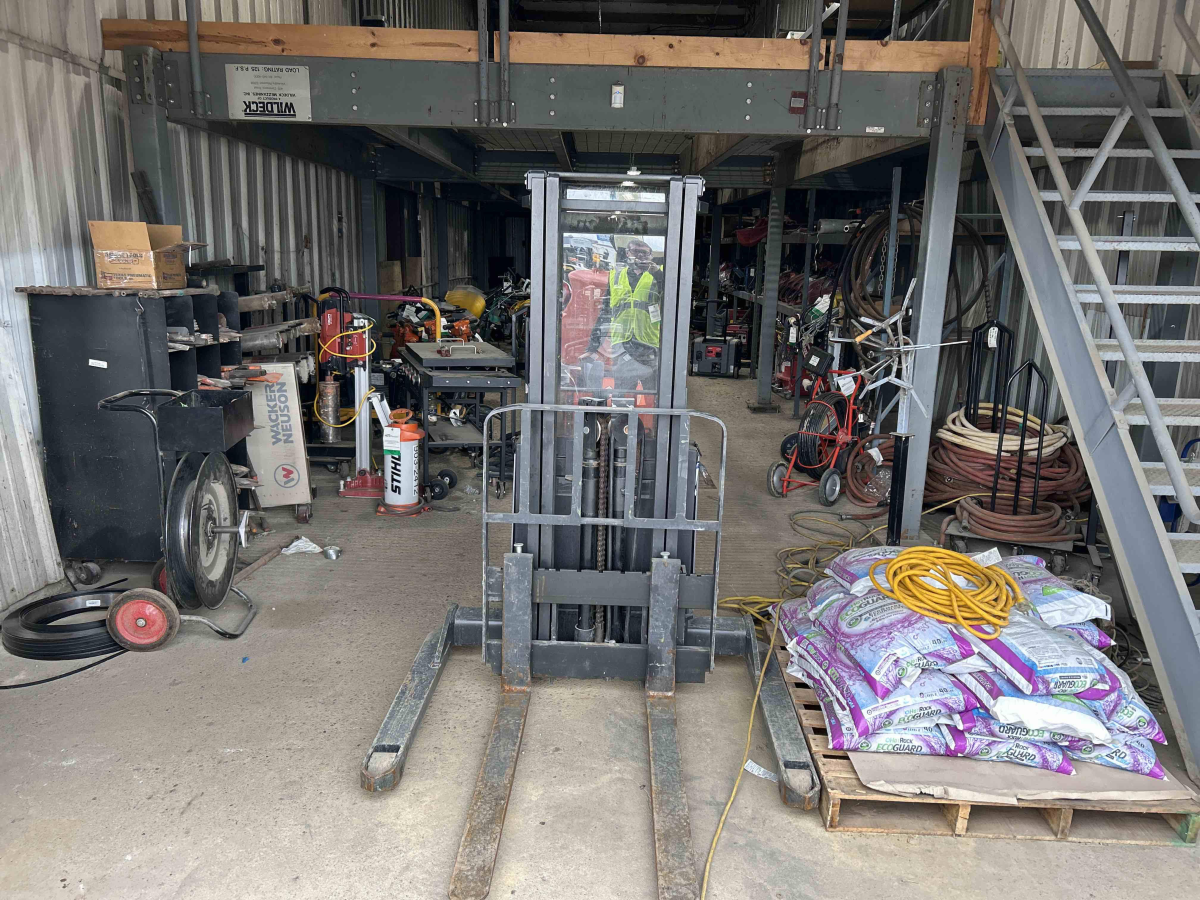 Subcategory - Walk-Behind Electric Stackers | image 3