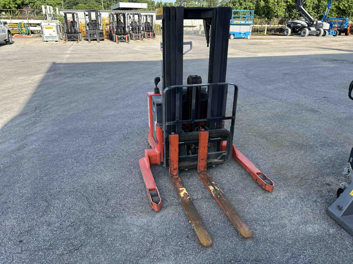 Subcategory - Walk-Behind Electric Stackers | image 4