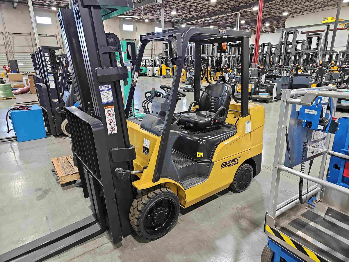 Subcategory - 0-19,999 Lb Cushion Tire Forklift Trucks | image 0
